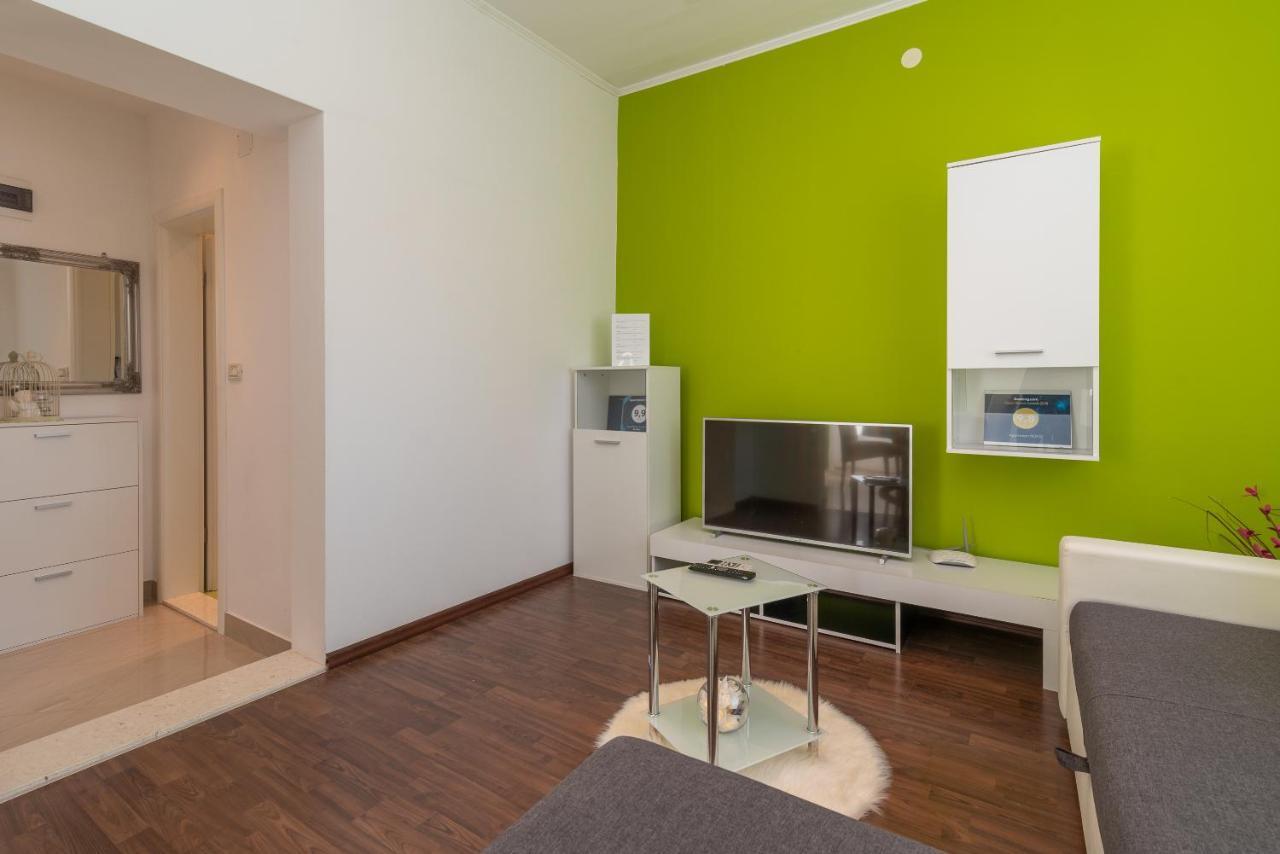 Apartment Roko Trogir Exterior foto